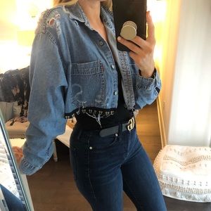 VINTAGE LEVIS CROPPED CHAMBRAY